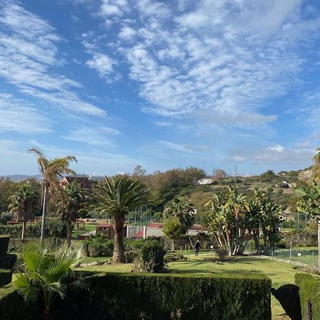 شقة Bahia De Casares إِستيبونا المظهر الخارجي الصورة