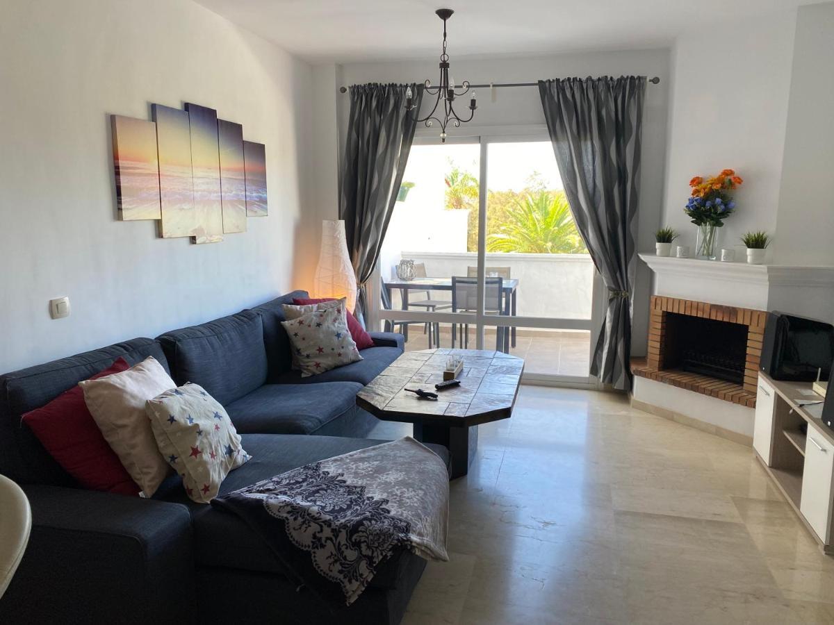 شقة Bahia De Casares إِستيبونا المظهر الخارجي الصورة
