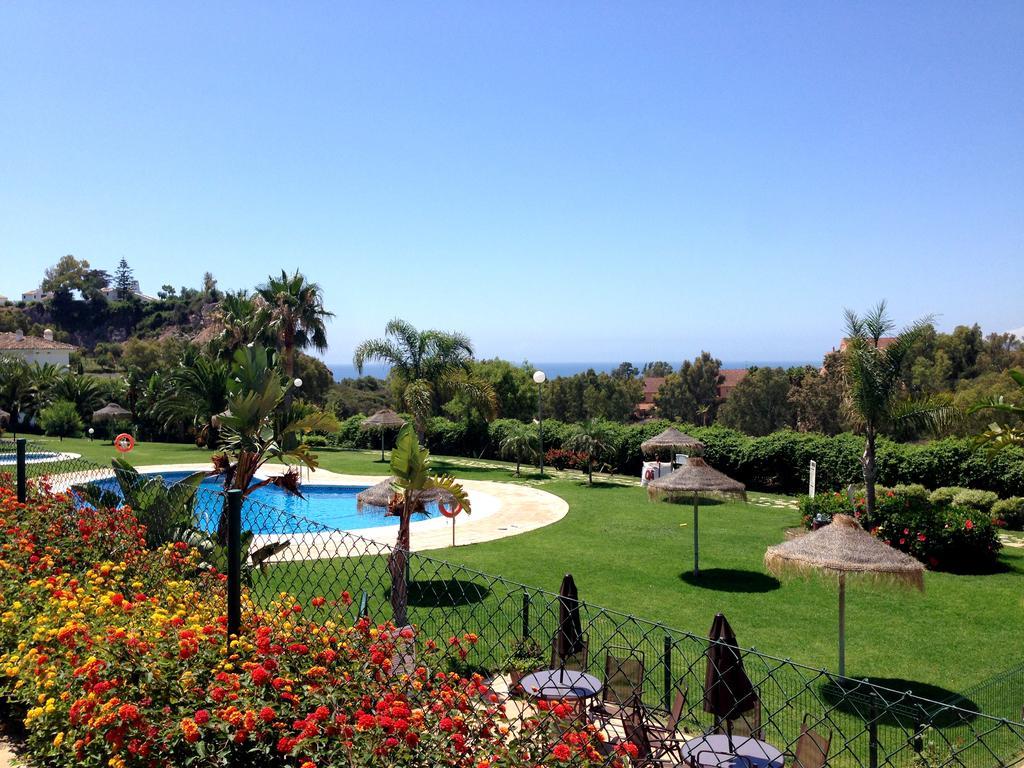 شقة Bahia De Casares إِستيبونا المظهر الخارجي الصورة